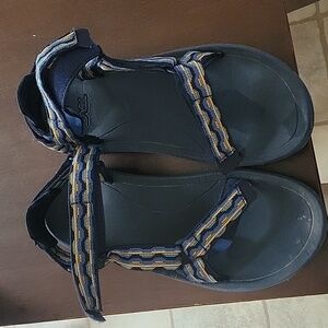 COPY - Mens Tevas